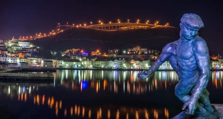Apartmani Petar I Luka Bakar Exterior foto