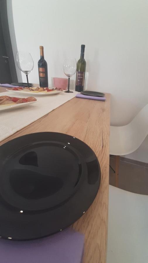 Apartmani Petar I Luka Bakar Exterior foto