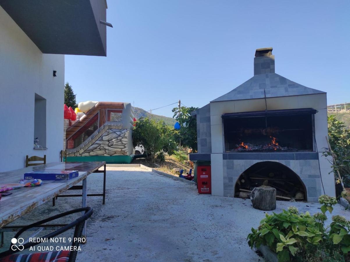 Apartmani Petar I Luka Bakar Exterior foto
